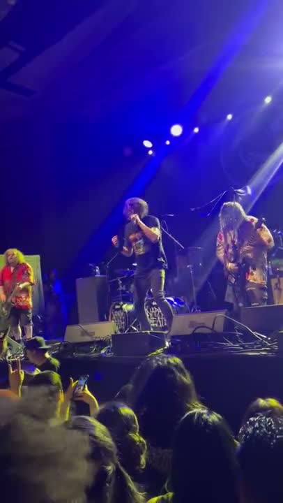 Clip: Napalm Death (Napalm Death at The UC Theatre)