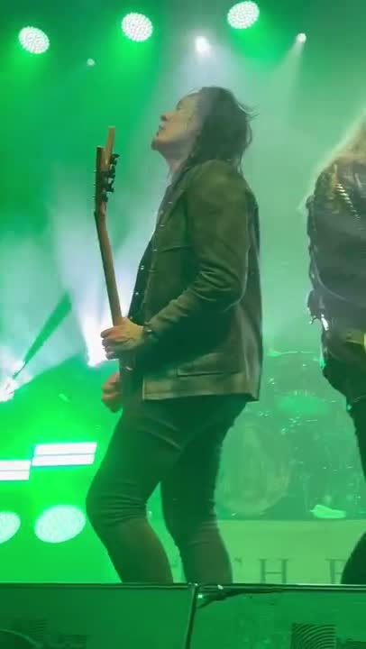 Clip: Napalm Death (Napalm Death at The UC Theatre)