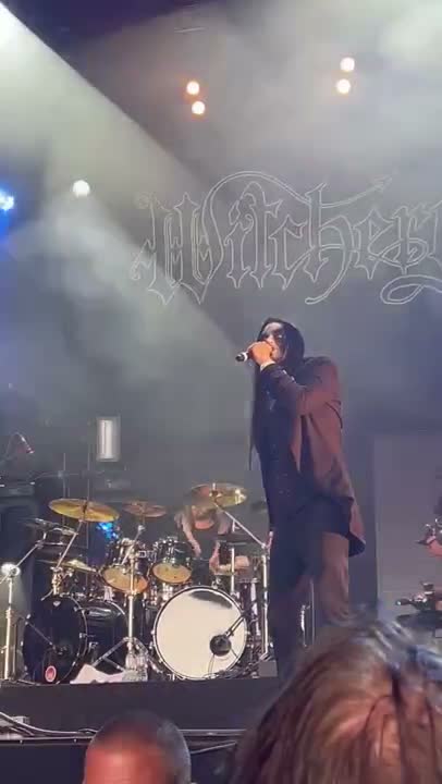Clip: Witchery (Witchery at Hellfest Open Air)