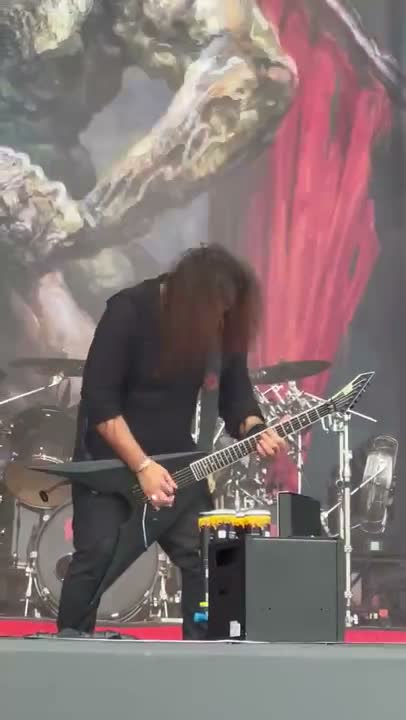 Clip: Kreator (Kreator at Hellfest Open Air)