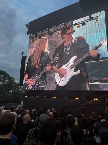 Photo: Steve Vai (Steve Vai at Hellfest Open Air)