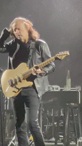 Photo: Roger Waters (Roger Waters at Golden 1 Center)