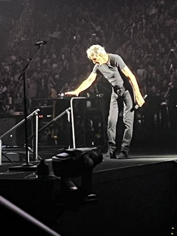 Photo: Roger Waters (Roger Waters at Golden 1 Center)