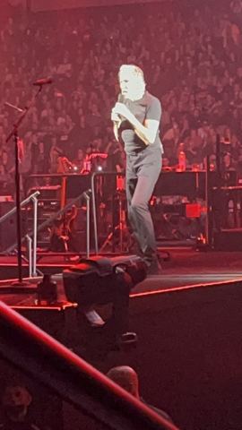 Photo: Roger Waters (Roger Waters at Golden 1 Center)