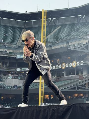 Photo: Journey (Journey at Oracle Park)