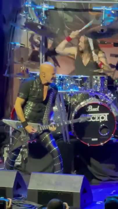 Clip: Accept (Accept at The Regency Ballroom)