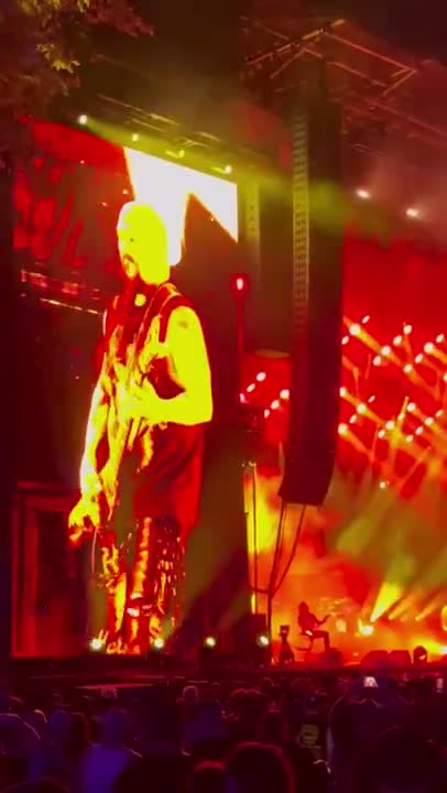 Clip: Slayer — Hate Worldwide (Slayer at Discovery Park (AfterShock))