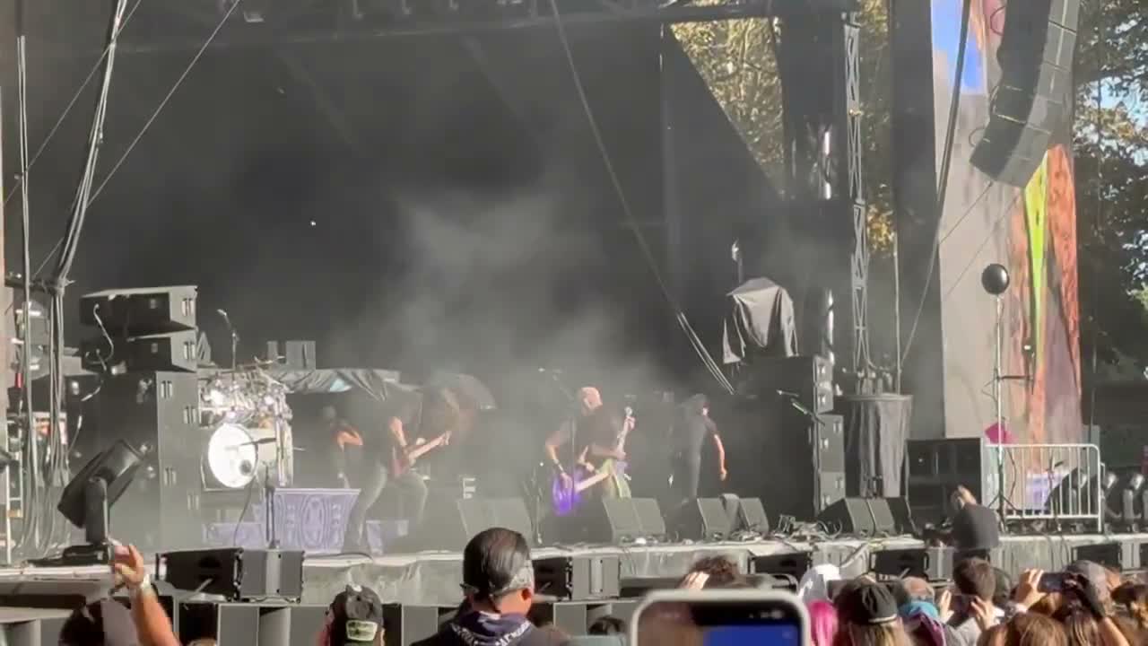 Clip: Anthrax (Anthrax at Discovery Park (AfterShock))