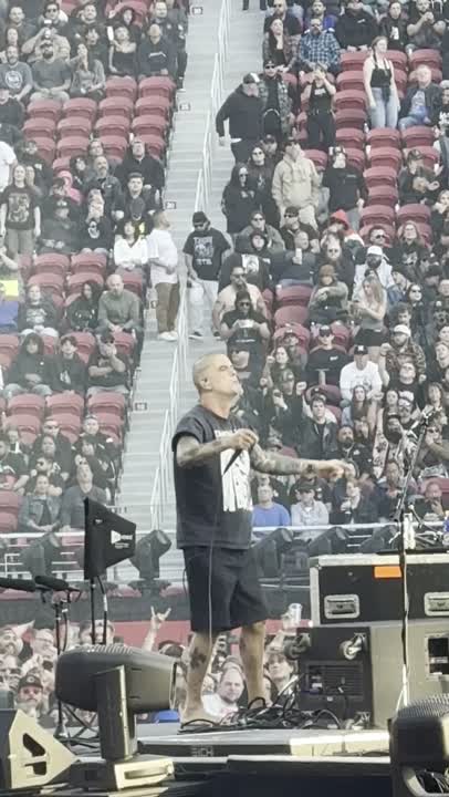 Clip: Pantera — A New Level (Pantera at Levi's Stadium)