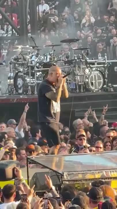 Clip: Pantera (Pantera at Levi's Stadium)