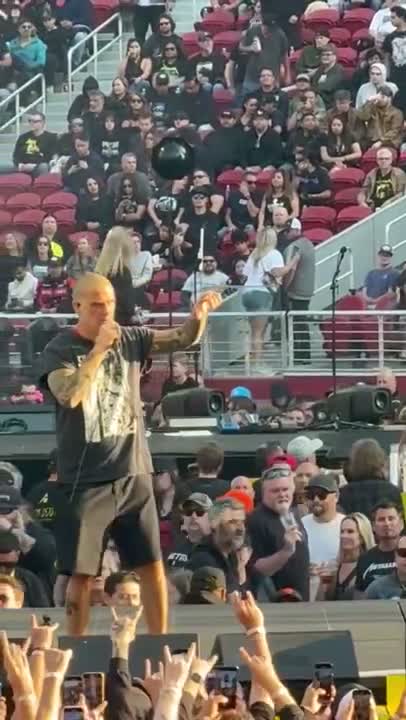 Clip: Pantera (Pantera at Levi's Stadium)