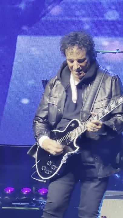Journey — Drum Solo at Golden 1 Center