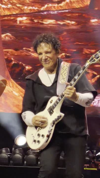 Journey — Any Way You Want It at Golden 1 Center