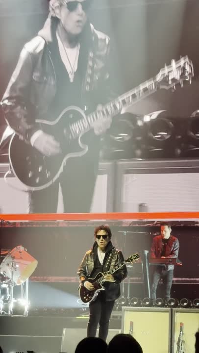 Journey — Ask the Lonely at Golden 1 Center
