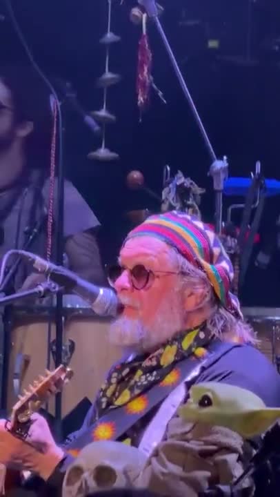 Clip: Aquarium (Aquarium at Whisky a Go Go)