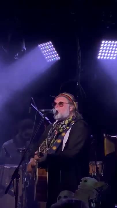 Clip: Aquarium (Aquarium at Whisky a Go Go)