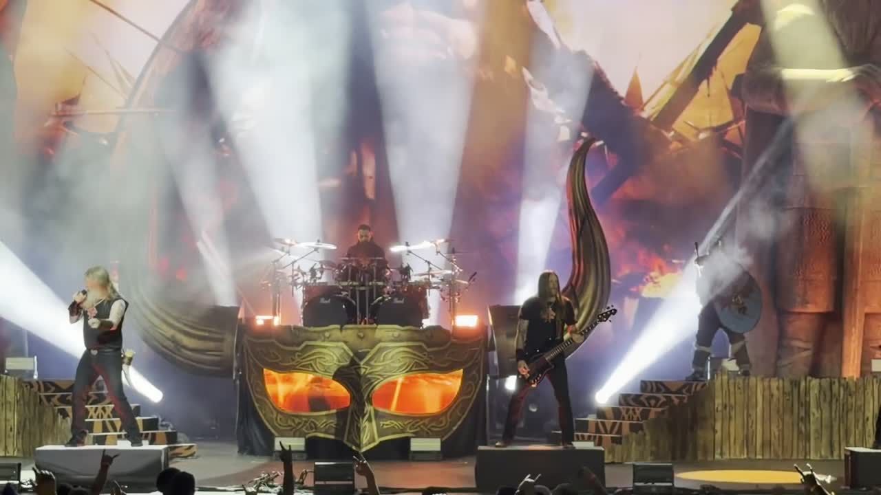 Amon Amarth — Shield Wall at PH Live