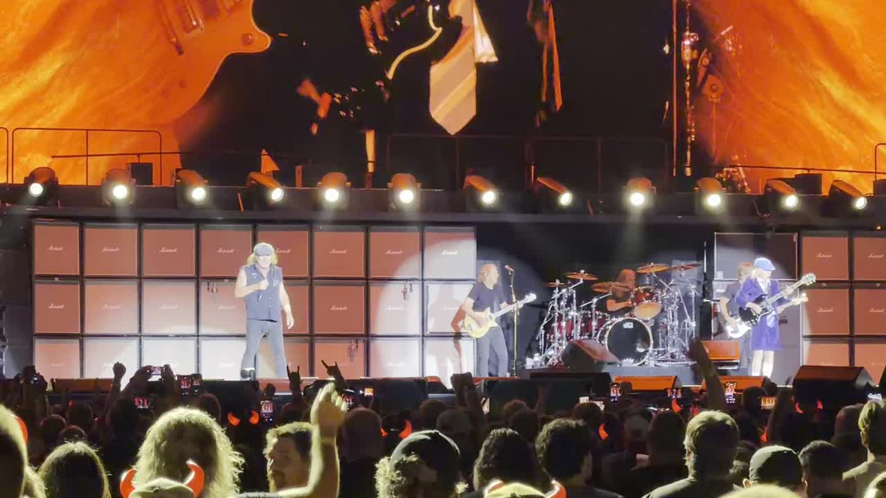 AC/DC — Shot Down in Flames at Allegiant Stadium