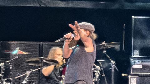 Photo: AC/DC — Thunderstruck (AC/DC at Allegiant Stadium)