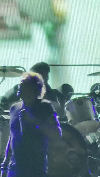 Guns N' Roses — Knockin' on Heaven's Door at Busch Stadium