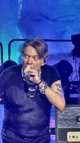 Photo: Chinese Democracy (Guns N' Roses at Busch Stadium)
