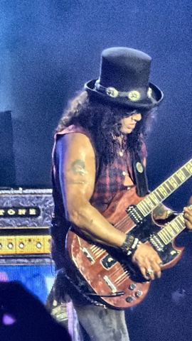 Photo: Chinese Democracy (Guns N' Roses at Busch Stadium)