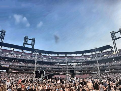 Photo 5 from Guns N' Roses at Busch Stadium