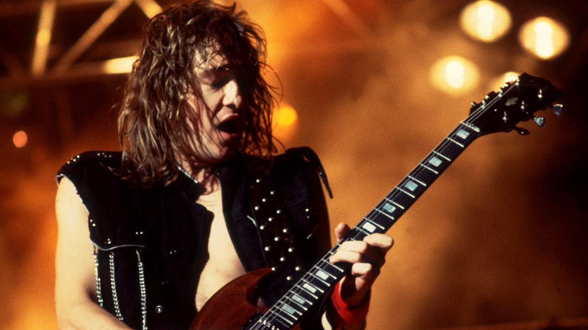 Photo 3 from Adrian Smith