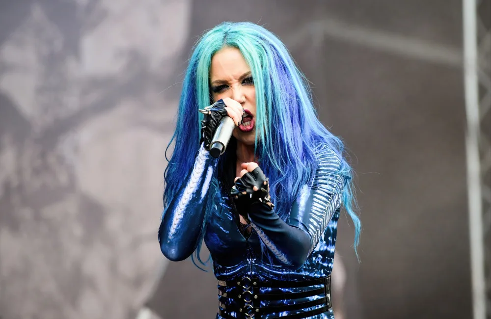 Photo 7 from Alissa White‐Gluz