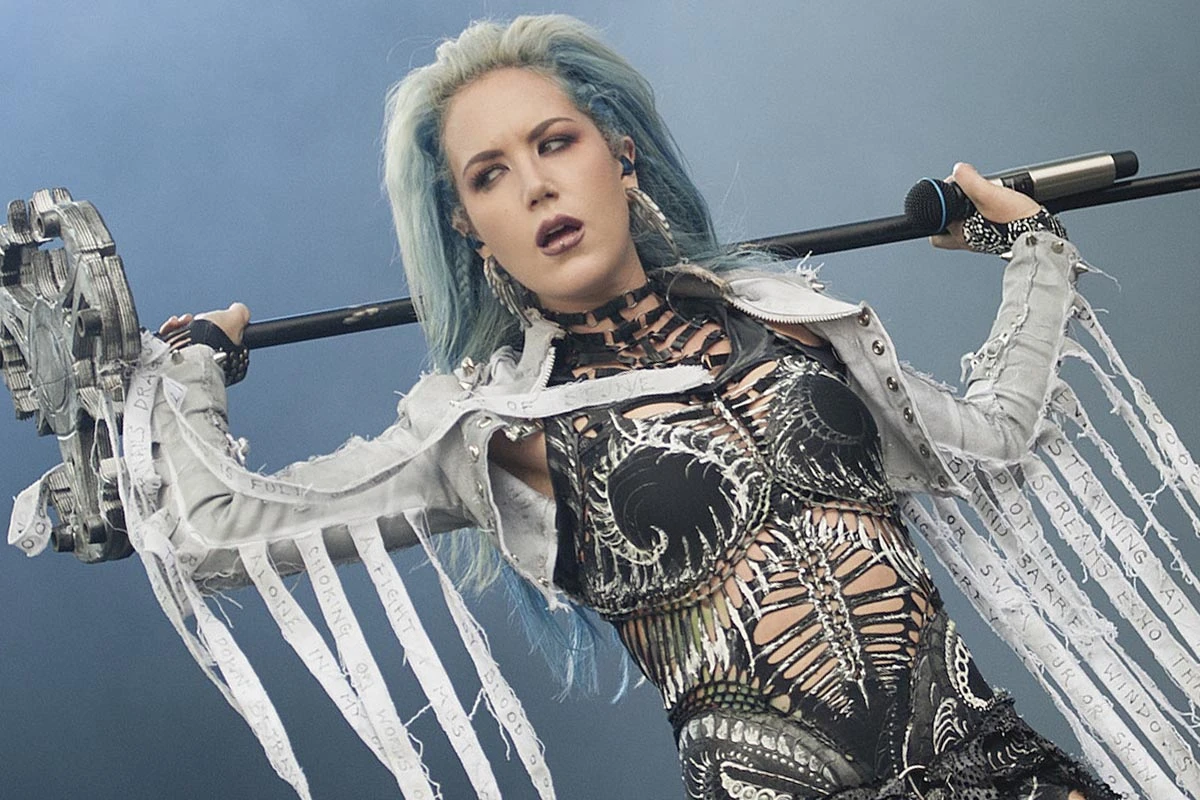 Photo 12 from Alissa White‐Gluz