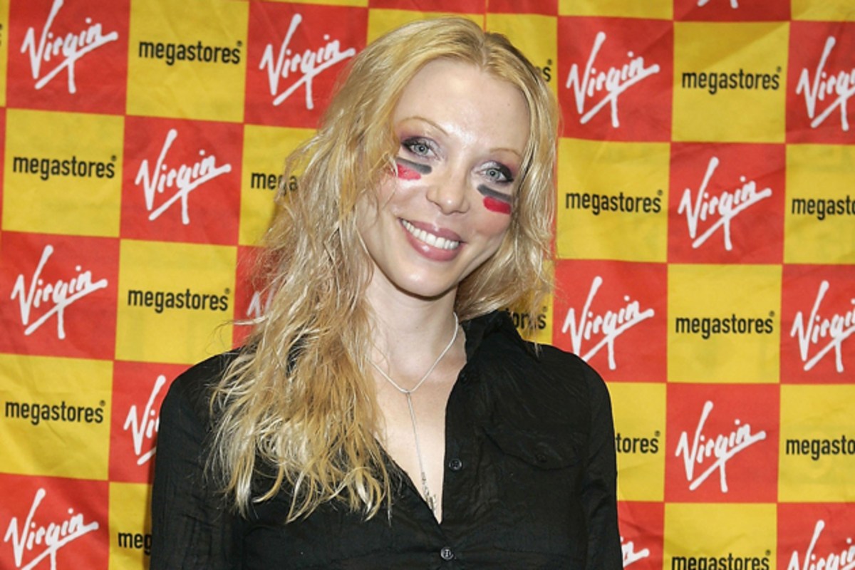 Photo 14 from Angela Gossow