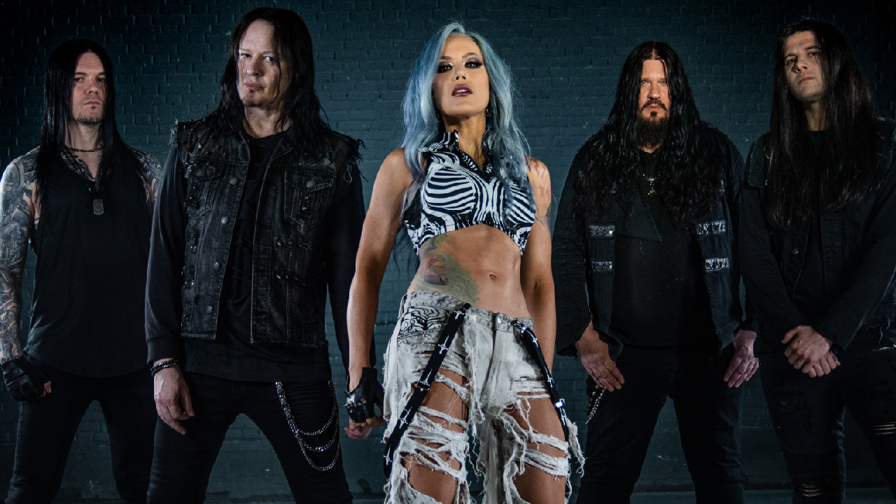 Photo 9 from Angela Gossow