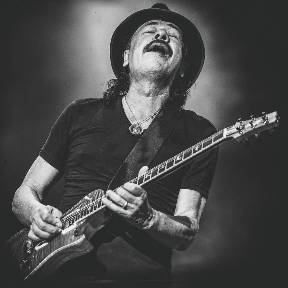 Photo 15 from Carlos Santana