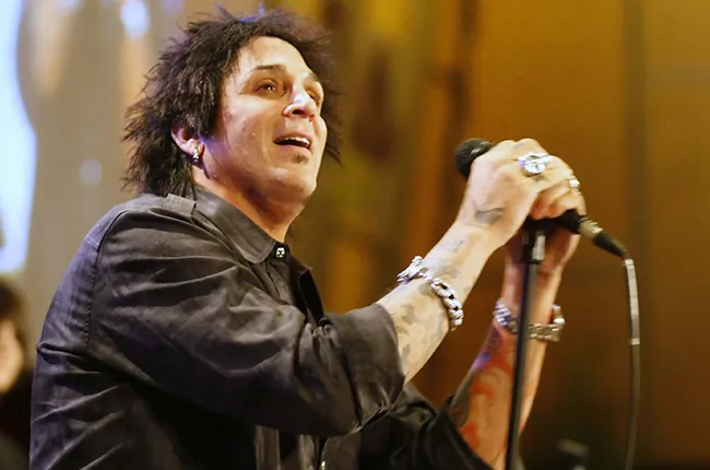 Photo 16 from Deen Castronovo