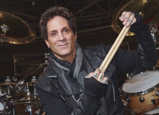 Photo 3 from Deen Castronovo
