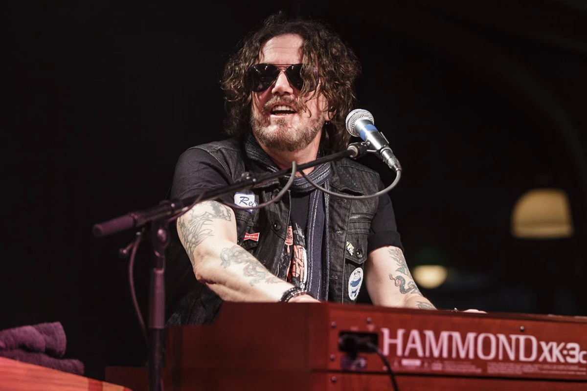 Photo 6 from Dizzy Reed
