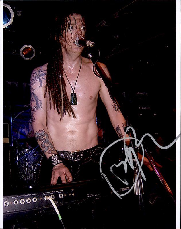 Photo 7 from Dizzy Reed