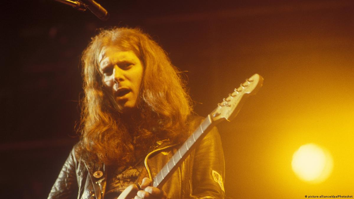 Photo 2 from Eddie Clarke