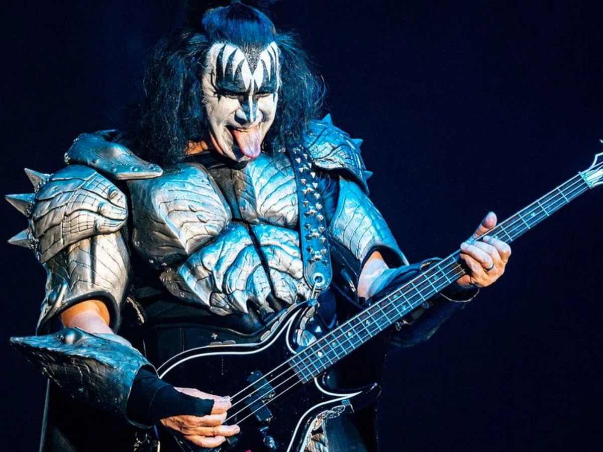 Photo 8 from Gene Simmons
