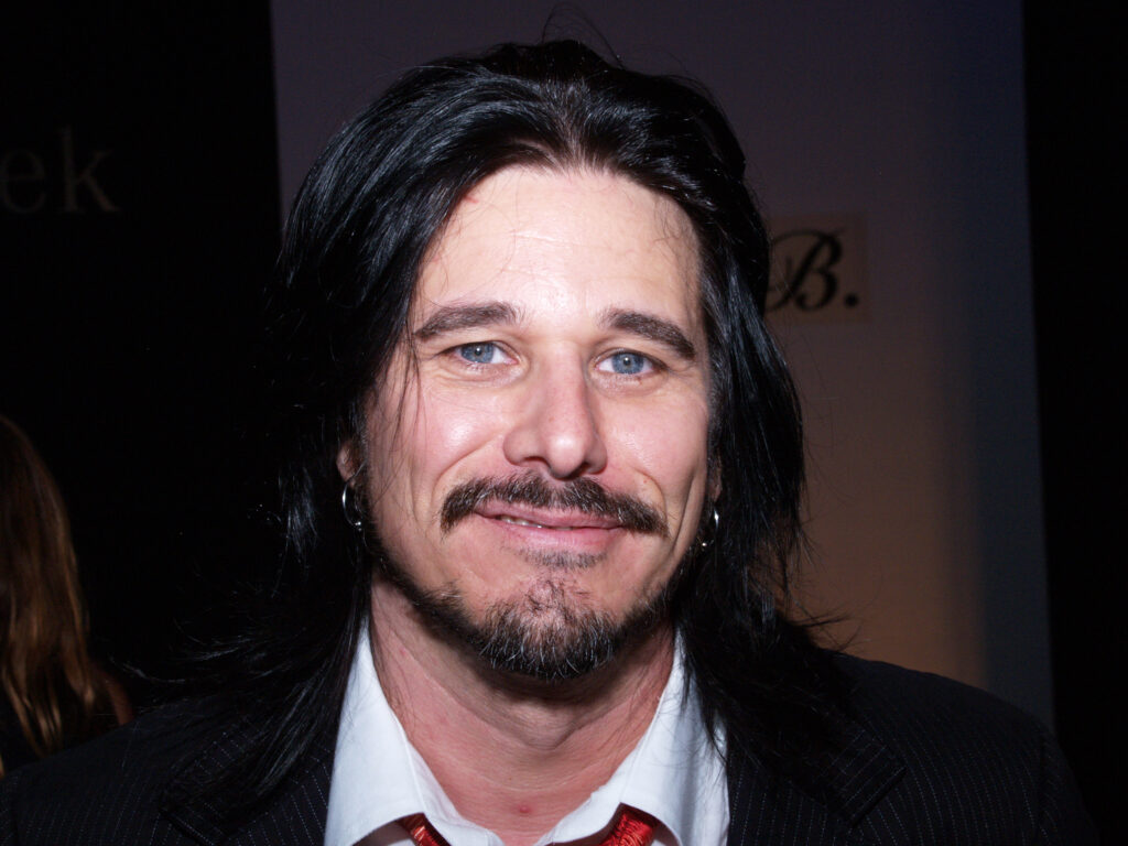 Photo 2 from Gilby Clarke