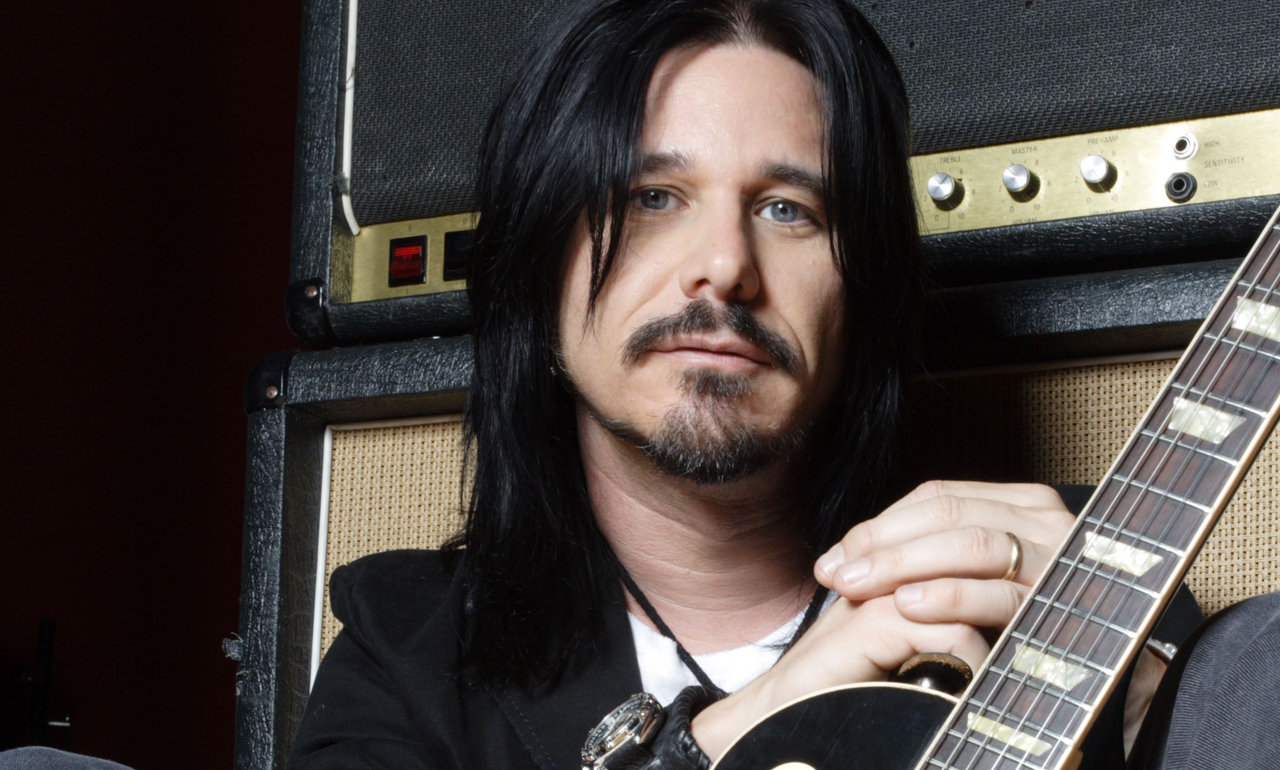Photo 11 from Gilby Clarke