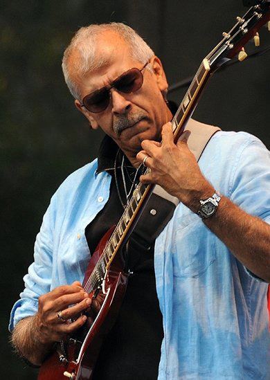 Photo 2 from Jorge Santana