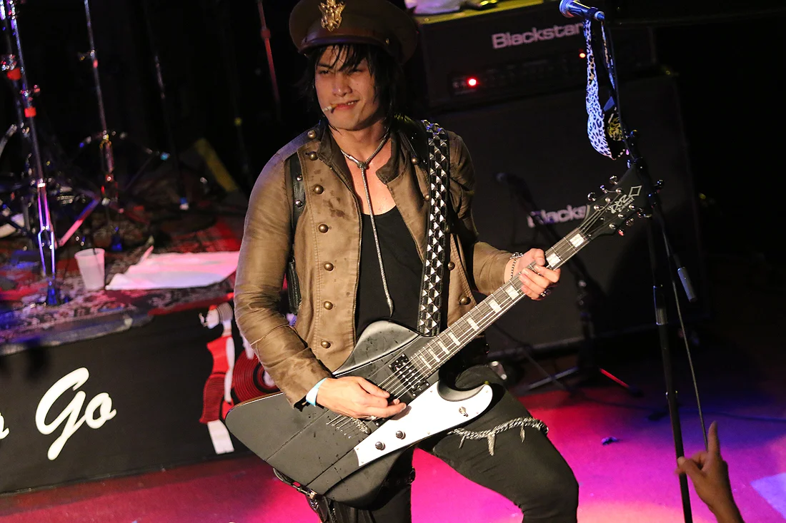 Photo 8 from Michael Grant