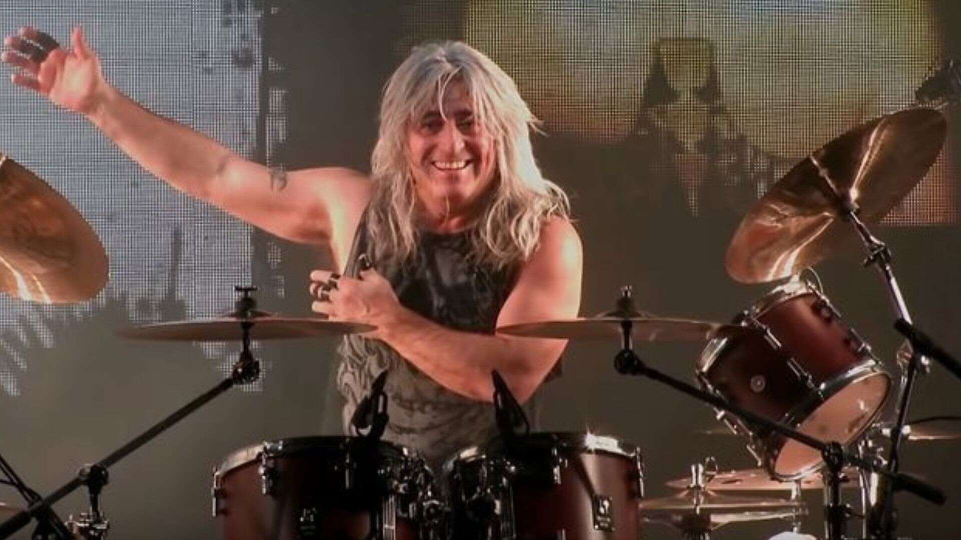 Photo 5 from Mikkey Dee