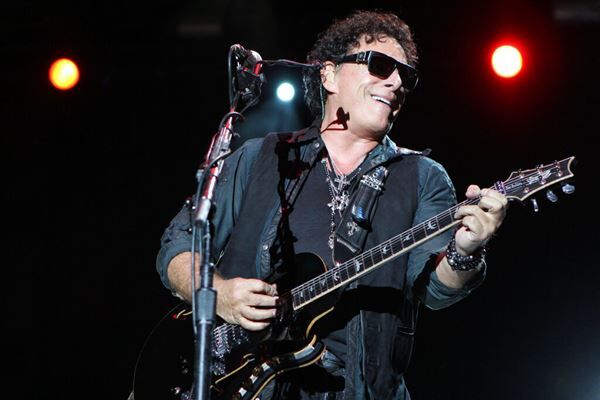 Photo 15 from Neal Schon