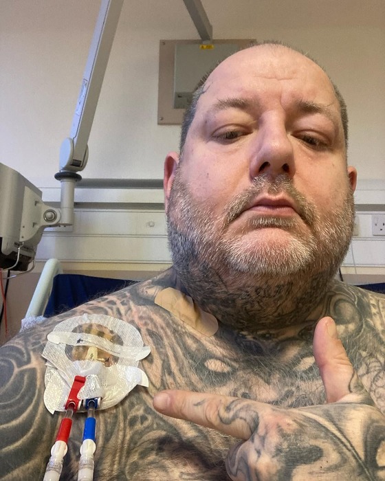 Photo 8 from Nicholas Barker