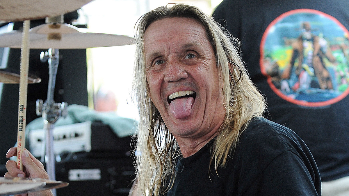 Photo 4 from Nicko McBrain