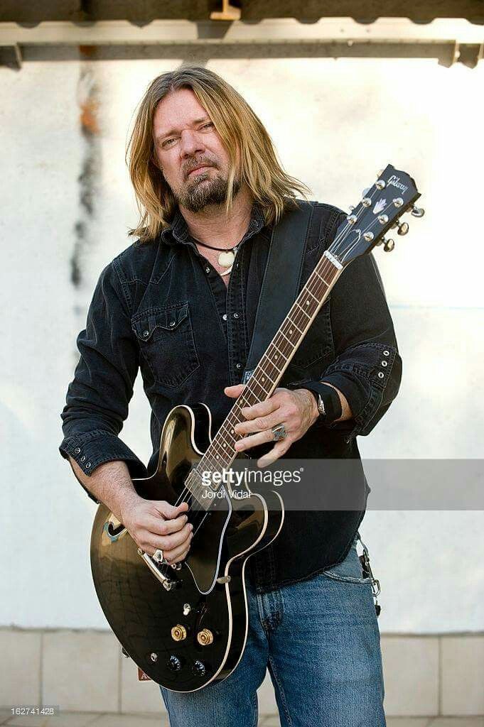Photo 10 from Pepper Keenan