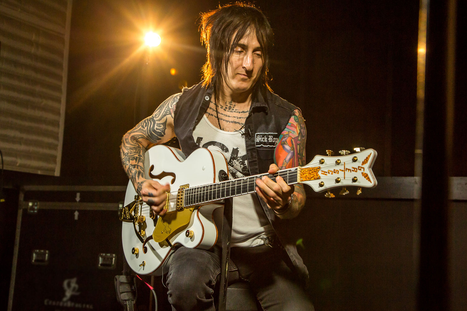 Photo 8 from Richard Fortus