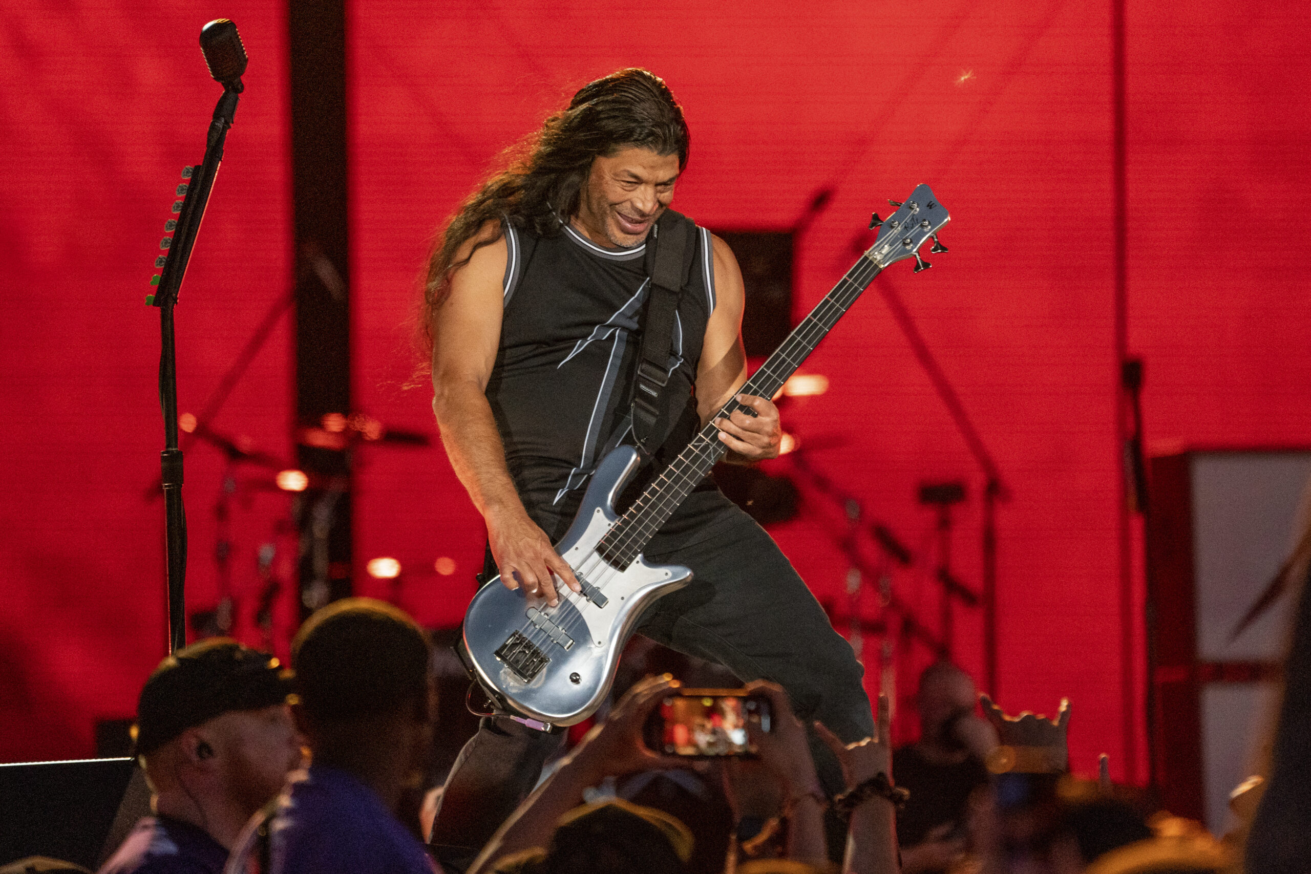 Photo 9 from Robert Trujillo